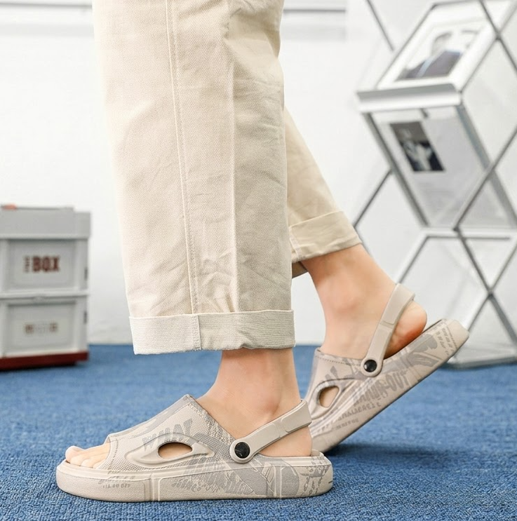 Men's outdoor anti slip beach slippers