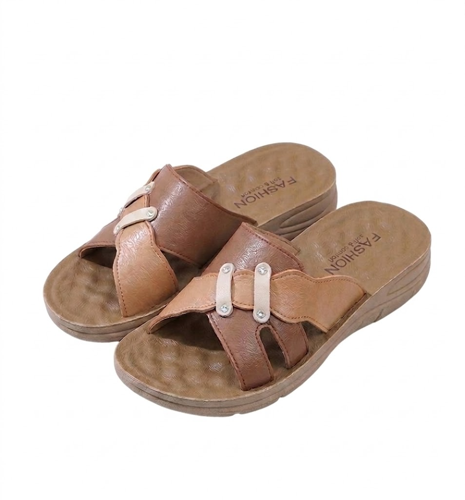 Leather anti slip soft soled women's slippers
