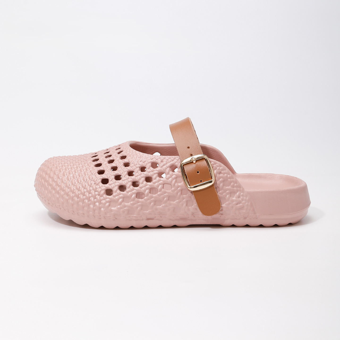 Breathable and non slip women's beach shoes