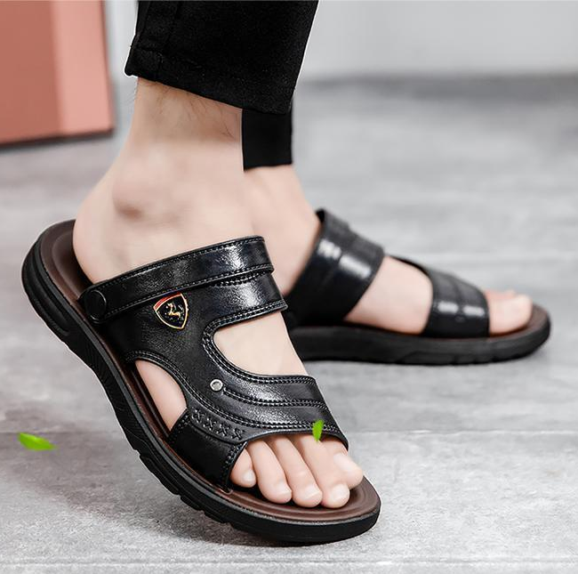 Men's beach sandals