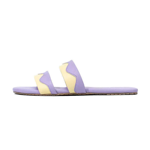 Breezy Wavy Edge Summer Slides
