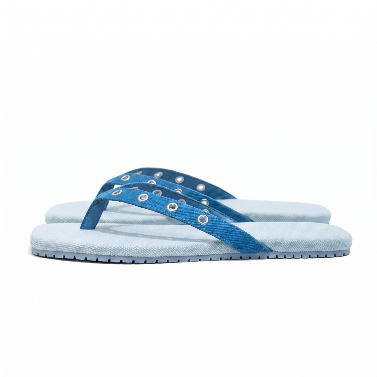 Grommet Canvas Beach Flip Flops
