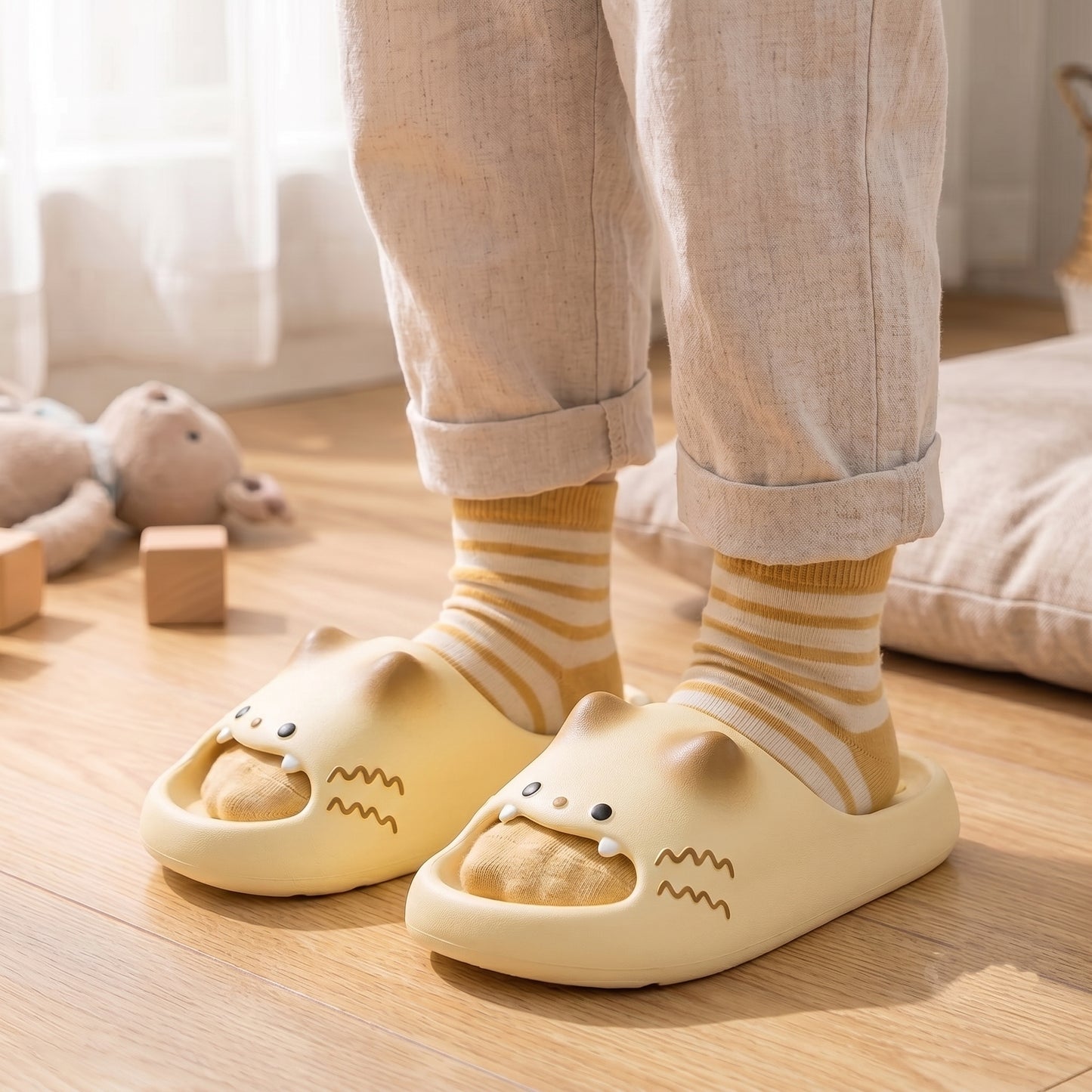 Quirky Cat Face Platform Slides